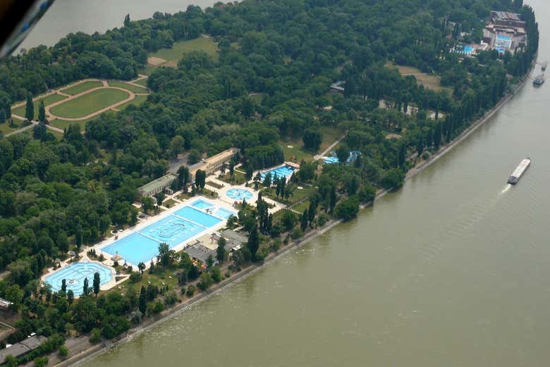 Visit the Palatinus Spa
