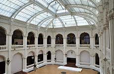 Budapest Travel Guide